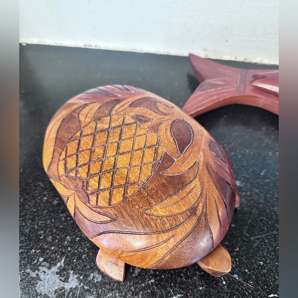 Two Vintage Hand Carved Wooden Serving Tray Bowl w/Lid - Picture 2 of 6